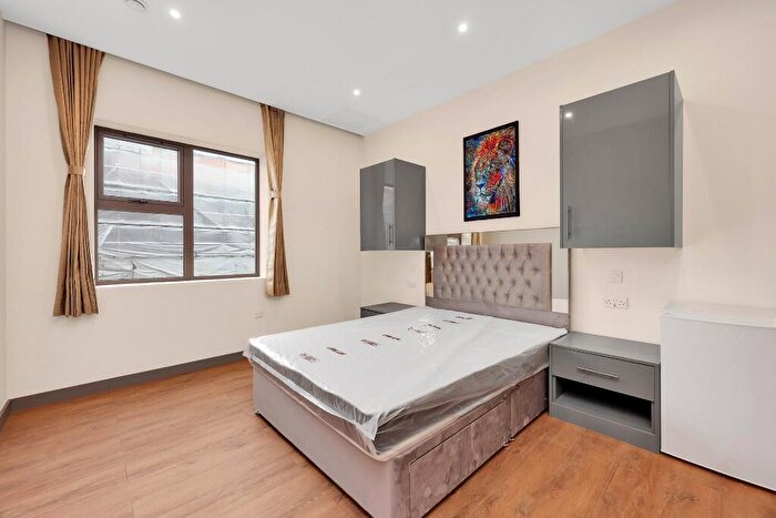 1 Bedroom Serviced Apartments To Rent In Cranbrook Road, Ilford, London, IG1