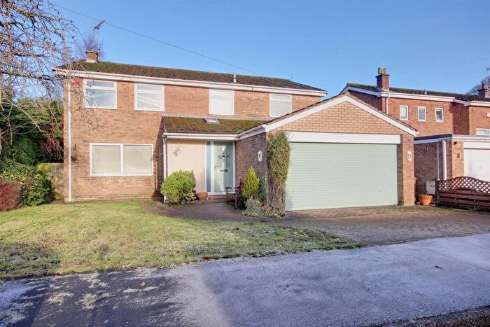 4 Bedroom Detached House For Sale In Westfield Garth, Walkington, Beverley, HU17