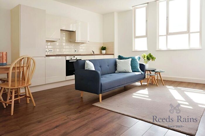 1 Bedroom Apartment To Rent In Water Street, Liverpool, Merseyside, L2