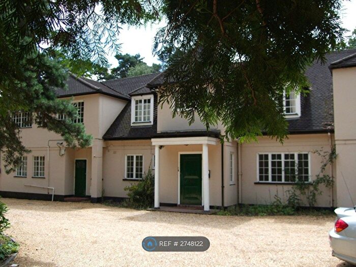 1 Bedroom Flat To Rent In Lakeside, Finchampstead, Wokingham, RG40