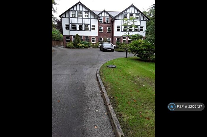 2 Bedroom Flat To Rent In Carrwood Road, Stockport, SK7