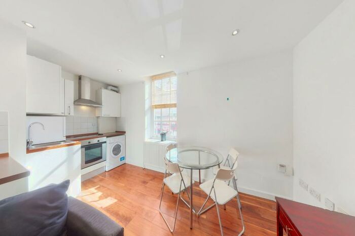 1 Bedroom Apartment To Rent In Parkway, NW1
