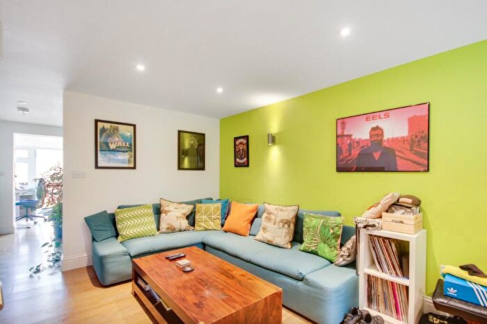 3 Bedroom Terraced House For Sale In Pond Way, East Grinstead, West Sussex, RH19