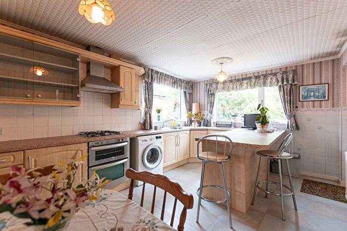 2 Bedroom Detached Bungalow For Sale In Corner Lane, Leigh, WN7