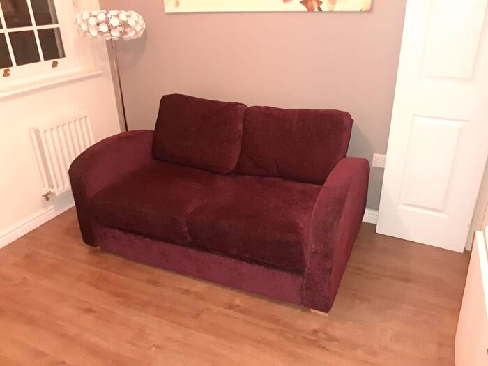 1 Bedroom Flat To Rent In Gawton Crescent, Netherne On The Hill, CR5