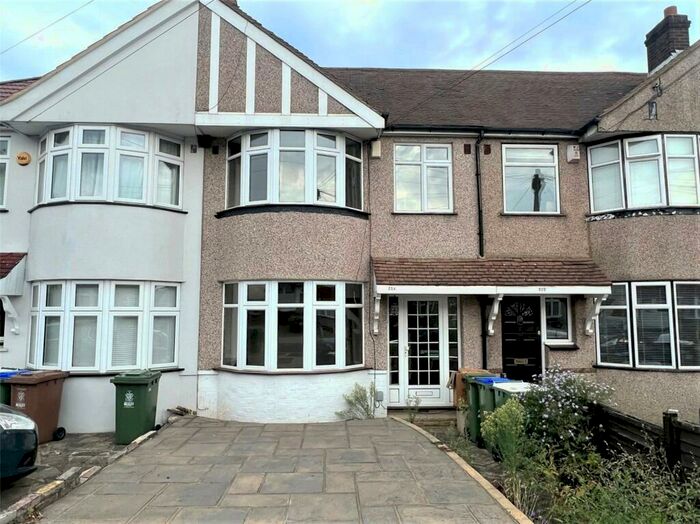 3 Bedroom Terraced House To Rent In Sutherland Avenue, Welling, Kent, DA16