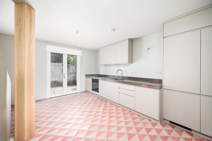 3 Bedroom Terraced House To Rent In Anglers Lane, Kentish Town, NW5
