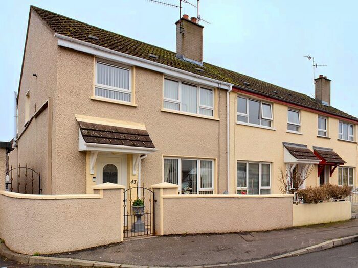 3 Bedroom Semi-Detached House For Sale In Mourne View Park, Newry, BT35