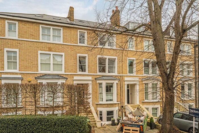 1 Bedroom Flat For Sale In Friars Stile Road, Richmond, TW10