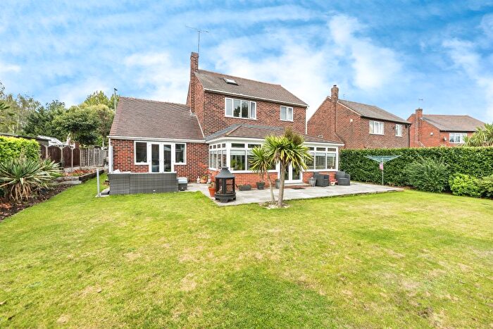 4 Bedroom Detached House For Sale In Stranglands Lane, Knottingley, WF11