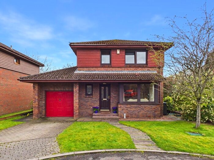 3 Bedroom Detached House For Sale In Selkirk Place, Perth, PH1