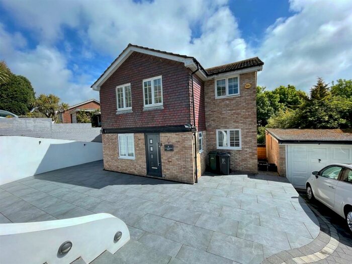 3 Bedroom House To Rent In Wanderdown Drive, Ovingdean, Brighton, BN2