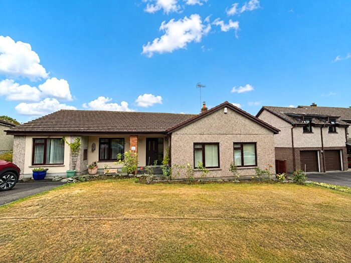 4 Bedroom Detached Bungalow For Sale In Attery View, Yeolmbridge, Launceston, Cornwall, PL15