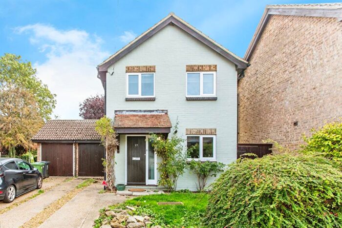 3 Bedroom Detached House For Sale In Wheatsheaf Road, Alconbury Weston, Huntingdon, PE28