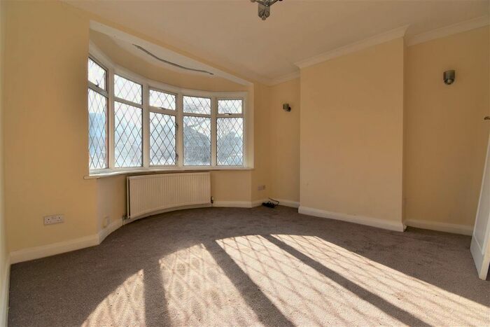 3 Bedroom Property To Rent In Whitton Avenue West, Greenford, UB6