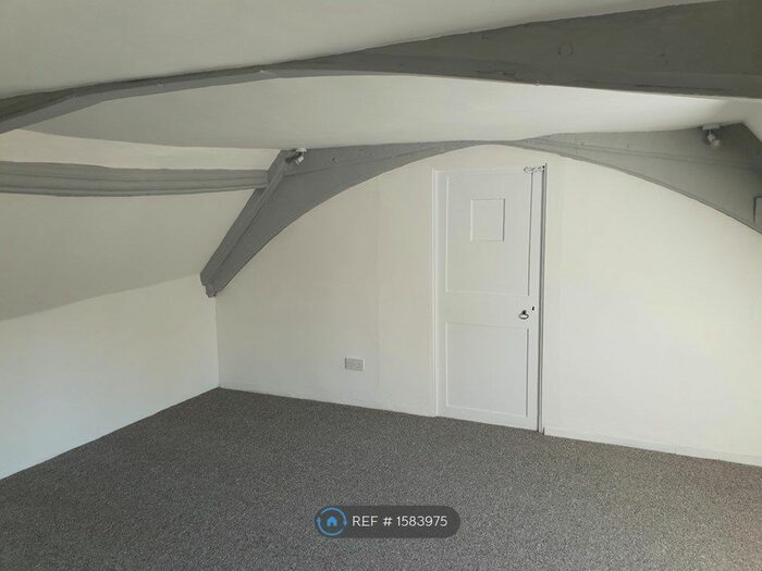 1 Bedroom Flat To Rent In Thoroughfare, Halesworth, IP19