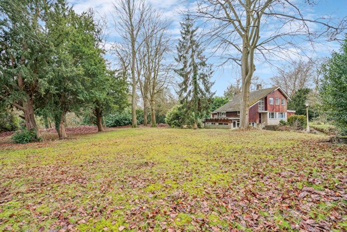 3 Bedroom Detached House For Sale In Abingdon Road, Burcot, OX14