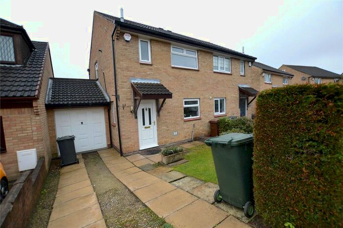 3 Bedroom Semi-Detached House To Rent In Hazel Avenue, Leeds, West Yorkshire, LS14