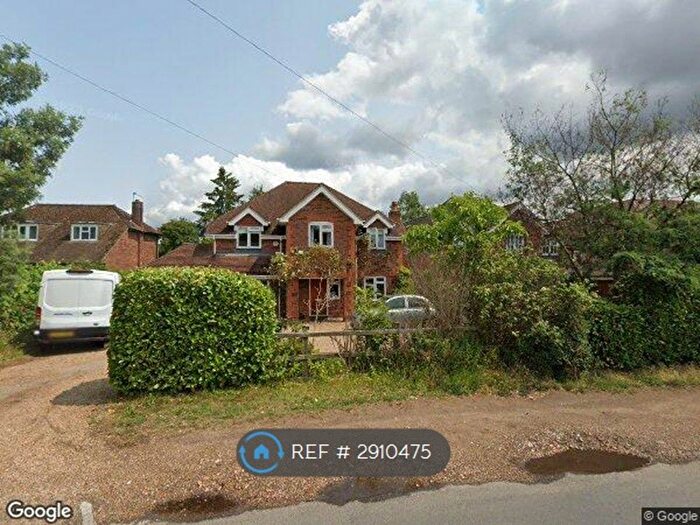 5 Bedroom Detached House To Rent In Denham Lane, Gerrards Cross, SL9