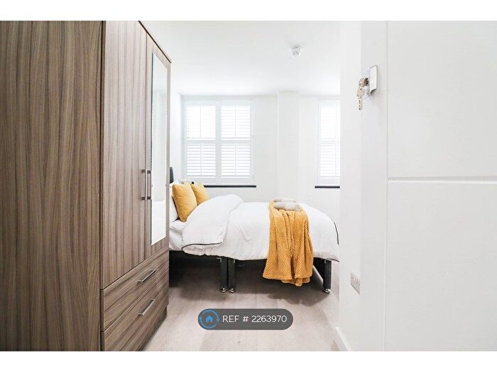 Studio To Rent In Carlton Place, Southampton, SO15