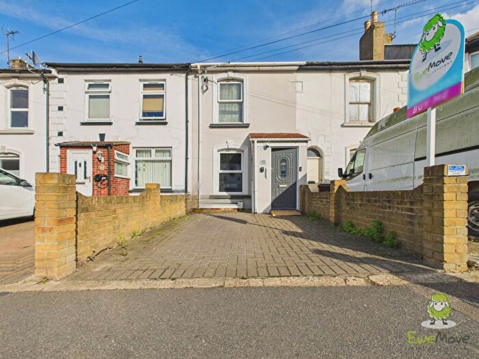 2 Bedroom Terraced House For Sale In Exceptionally Versatile House, ME7