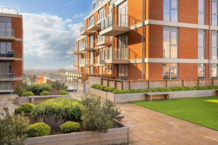 1 Bedroom Flat To Rent In Talisker House, Acton, London, W3