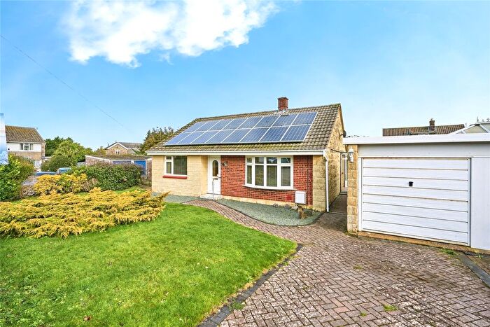 3 Bedroom Bungalow For Sale In Yarborough Close, Godshill, Ventnor, Isle Of Wight, PO38