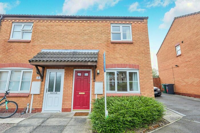 2 Bedroom Property To Rent In Harley Close, Shepshed, Leicestershire LE12