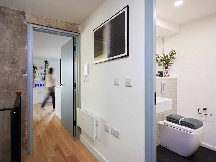 2 Bedroom Flat For Sale In Norwich, Sheffield, S2