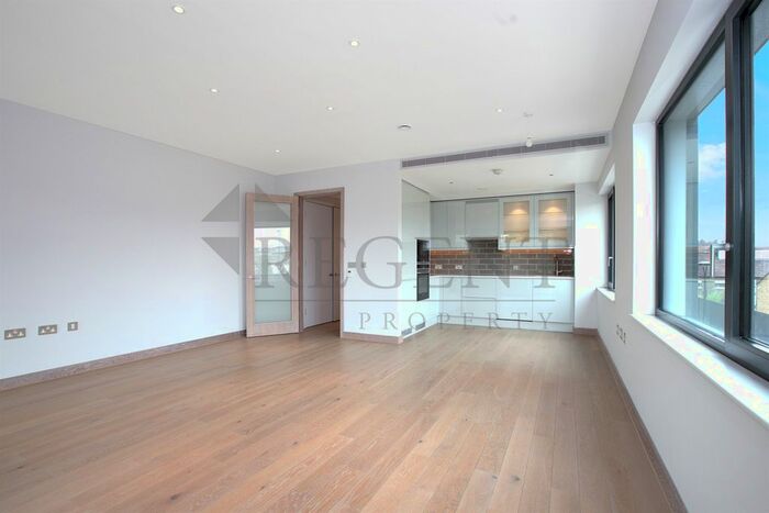 2 Bedroom Flat To Rent In Langridge House, Ram Quarter, SW18
