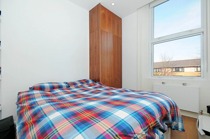 1 Bedroom Flat To Rent In Haverstock Hill, Belsize Park, London, NW3