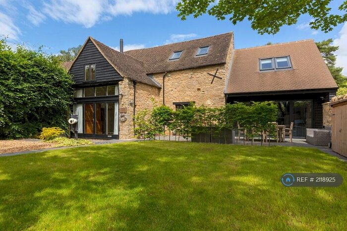 4 Bedroom End Of Terrace House To Rent In Millwood Farm Barns, Long Hanborough, Witney, OX29