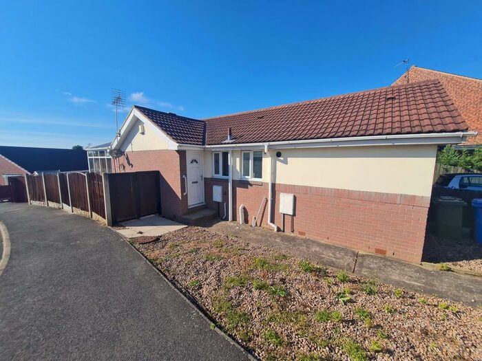1 Bedroom Bungalow To Rent In Alexandra Road, Bircotes, Doncaster, DN11