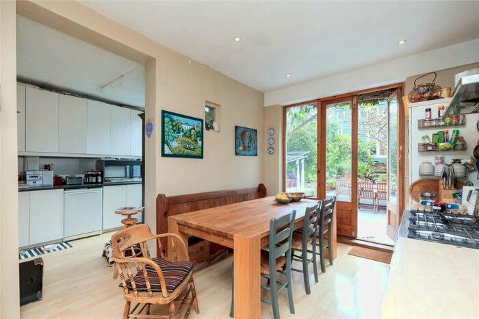 4 Bedroom House To Rent In Riversdale Road, Highbury, N5
