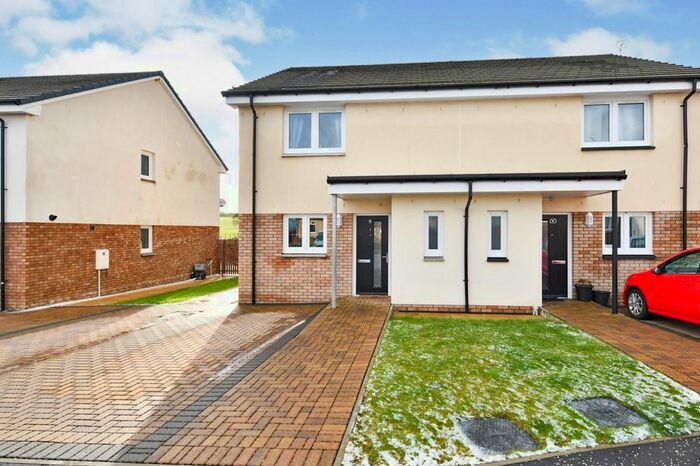 3 Bedroom Semi-Detached House For Sale In Bryden Way, Drongan, Ayr, KA6