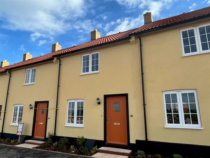 2 Bedroom Property To Rent In Kenyon Street, Wellington, TA21