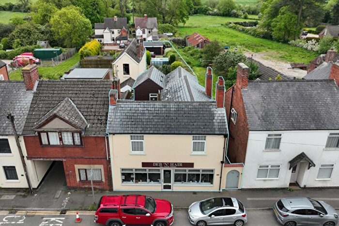 4 Bedroom Semi-Detached House For Sale In High Street, Ibstock, Leicestershire, LE67