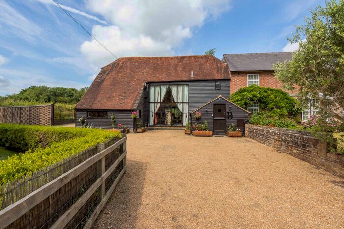 3 Bedroom Barn Conversion For Sale In London Road, Hurst Green, Etchingham, TN19