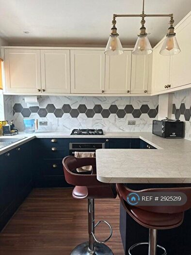 3 Bedroom Semi-Detached House To Rent In Harrison Road, Wallsend, NE28