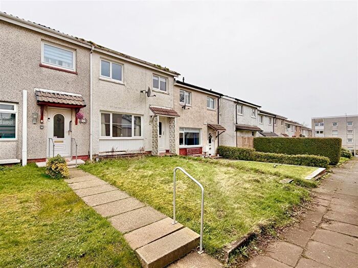 3 Bedroom Property For Sale In Mannering, East Kilbride, Glasgow, G74