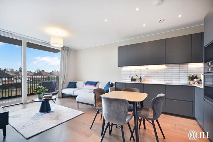 2 Bedroom Flat To Rent In Copperworks Wharf Sugar House Island, E15