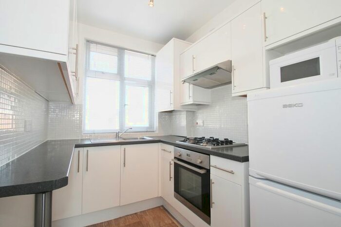 1 Bedroom Flat To Rent In Pinner Road, North Harrow, Harrow, HA1