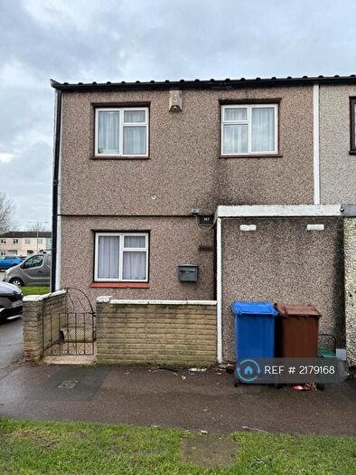 3 Bedroom End Of Terrace House To Rent In Orchard Road, South Ockendon, RM15