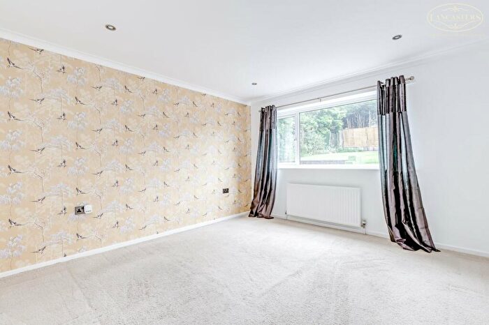 3 Bedroom Detached Bungalow For Sale In Stocks Park Drive, Horwich, Bolton, BL6