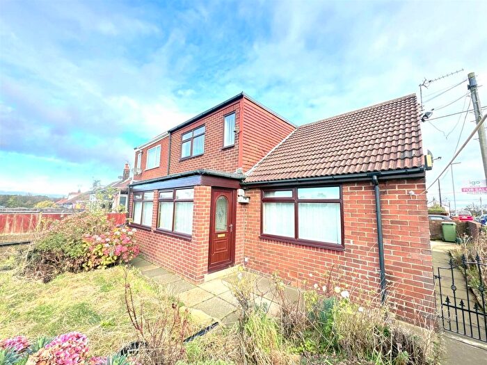 3 Bedroom Bungalow For Sale In Maureen Avenue, Blackhall Colliery, Hartlepool, TS27