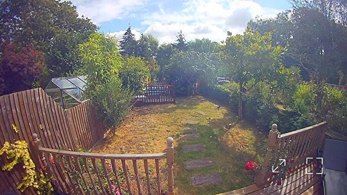 2 Bedroom Terraced House For Sale In Burnt Oak Lane, Sidcup, DA15