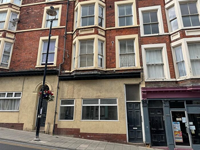 2 Bedroom Flat To Rent In Eastborough, Scarborough, YO11