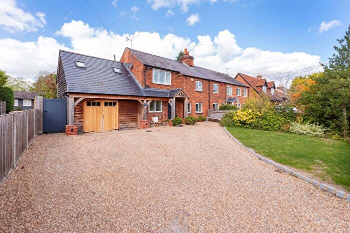 4 Bedroom Semi-detached House For Sale In Money Row Green, Holyport, SL6