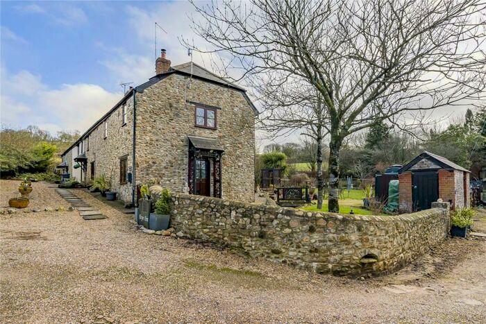 3 Bedroom Semi-Detached House For Sale In Rawridge, Honiton, Devon, EX14