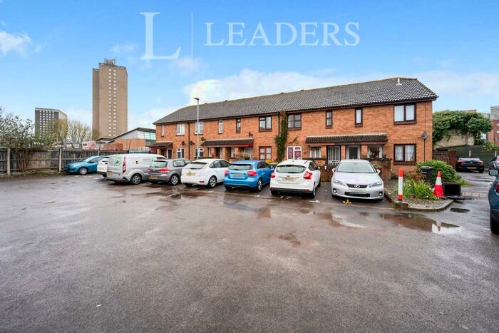 1 Bedroom Apartment To Rent In Greetham Street, Southsea, PO5